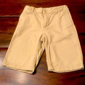 Old Navy khaki shorts size 10